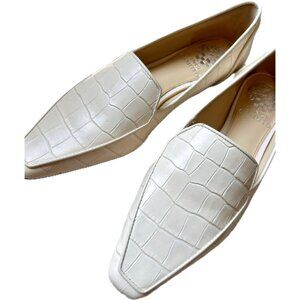 Vince Camuto white textured leather loafers in size 6.5